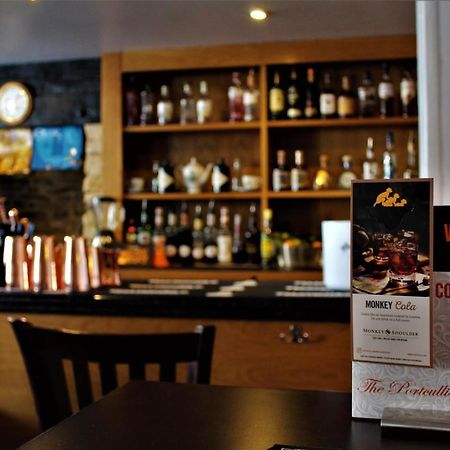 The Portcullis Hotel Chipping Sodbury Eksteriør billede